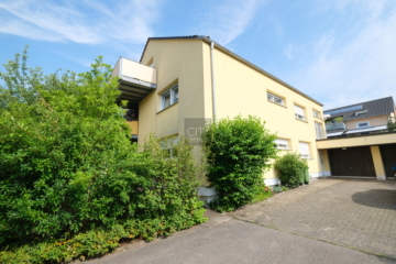 Hier möchte ich wohnen – Tolle 4-Zi.-Whg. mit großem Balkon, Gartennutzung, Garage und Stellplatz, 93059 Regensburg, Etagenwohnung